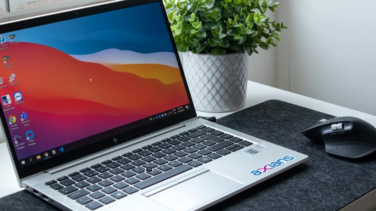 black and silver asus laptop computer