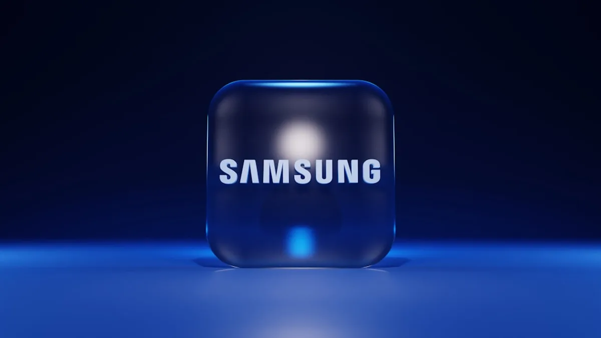 a blue cube with a white logo