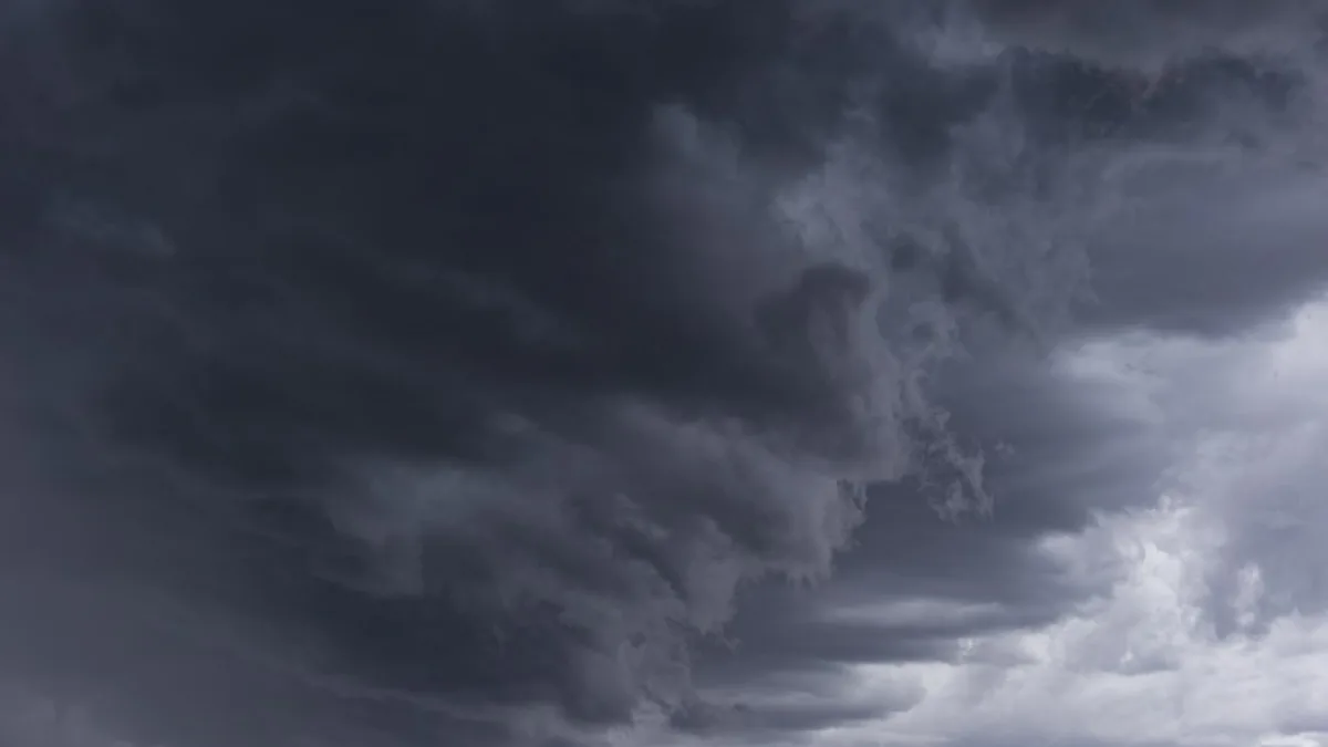 gray cloud formation